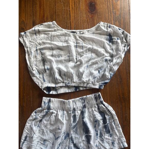 PQ Swim Boho Tie Dyed Lightweight Cropped Top and Shorts Resortwear set, M/L - Picture 2 of 7